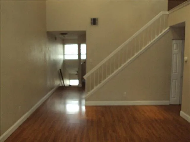 176 Avant Garde Cir #176 — Photo 13