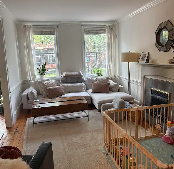 114 E Barnard St — Photo 4