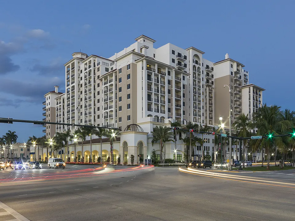 101 Via Mizner