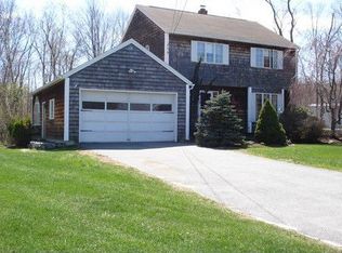 12 Mitchell St, Leominster, MA 01453