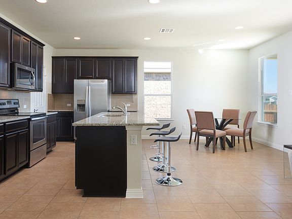 Model Representation - Eat-in Bartop at Island