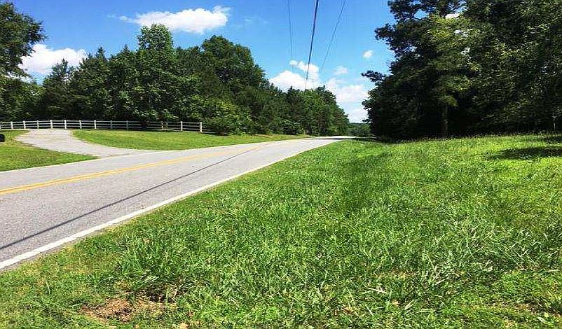 2nd image of 1325 Old Thomasville Rd