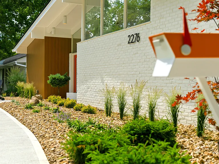 2276 Johnston Rd — Photo 9