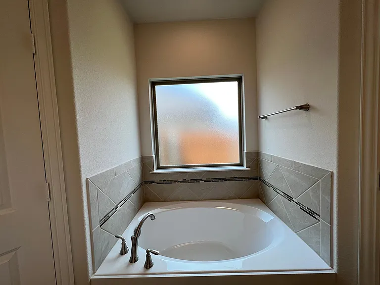 2817 Diamondback Dr — Photo 15