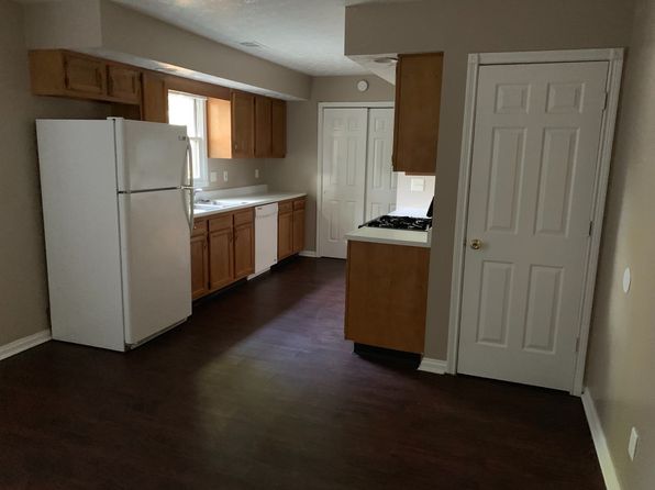 1815 Kraig Dr, Crawfordsville, IN 47933