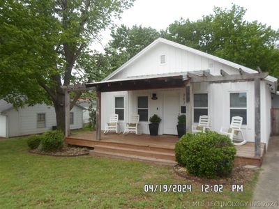 207 N College Ave, Tahlequah, OK, 74464