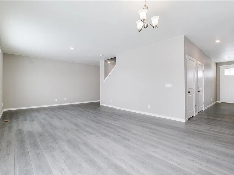 4512 Kingswood Dr — Photo 11