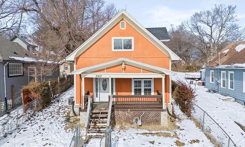 1st image of 2412 Stewart Ave
