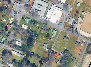 324 School St, Valley Head, AL 35989