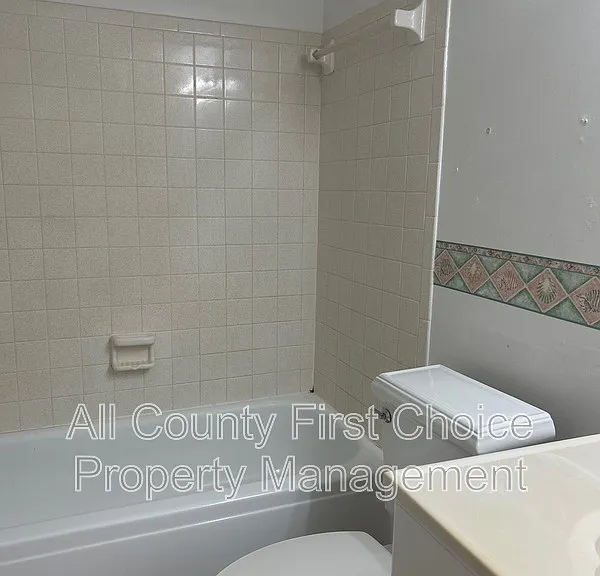 10540 77th Ter #211 — Photo 16
