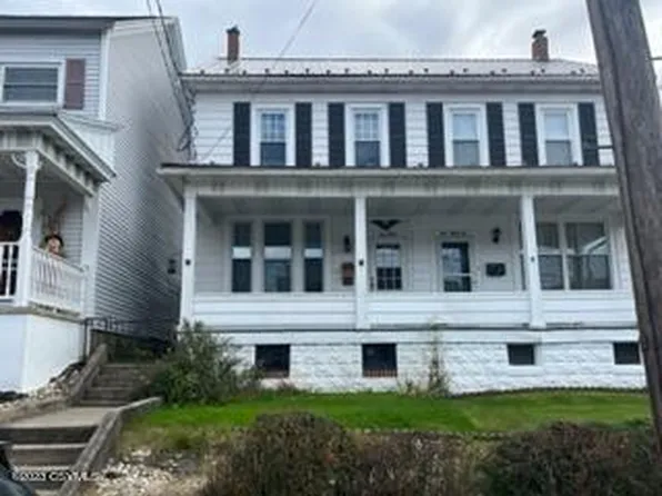 1030 W Pine St, Shamokin, PA 17872