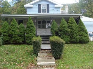 228 Hill Rd, Hegins, PA 17938