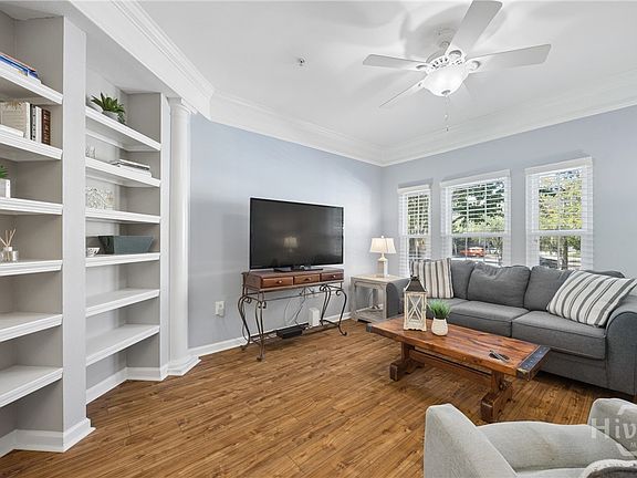 2nd image of 1913 Whitemarsh Way