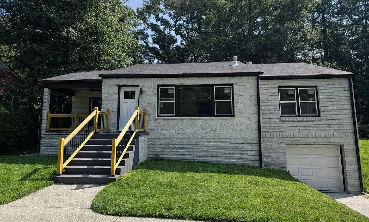 3 bed, 1424 sqft, $2,500 — Photo 1