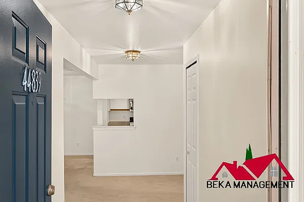 2 bed, 1250 sqft, $1,750 — Photo 2