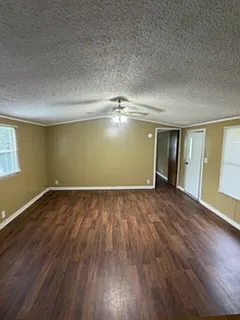 6D Holt Ln — Photo 4