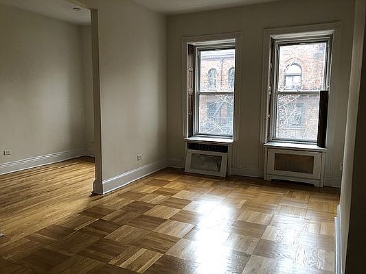 2nd image of 243 E 71st St APT 5