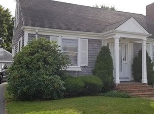 146 Tarkiln Hill Rd, New Bedford, MA 02745