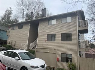 9616 NE 188th St APT 201, Bothell, WA 98011