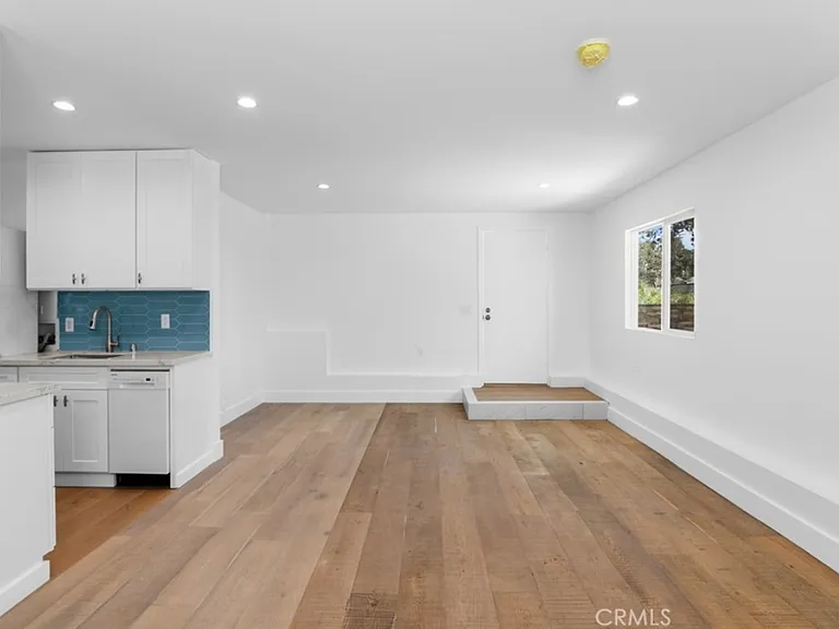 423 Iris Ave #C — Photo 15