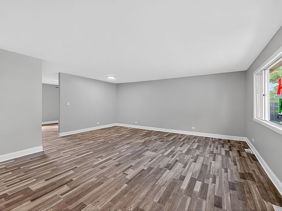 5th image of 21 Willow Rd