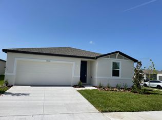 38590 Finn Clover Ln, Zephyrhills, FL 33540