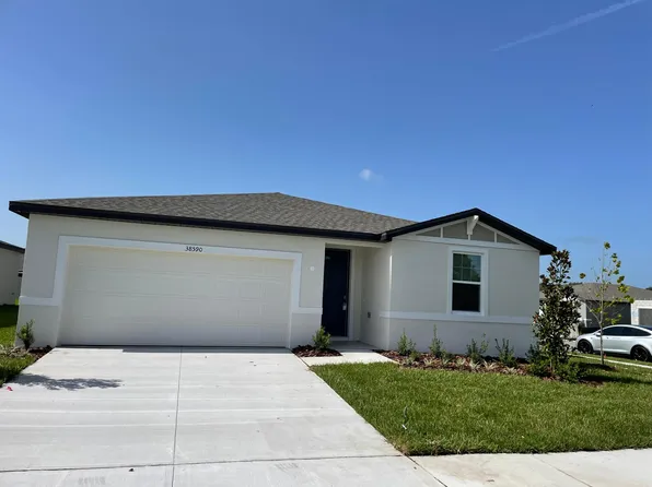 38590 Finn Clover Ln, Zephyrhills, FL 33540