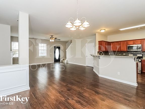 4th image of 116 Camdyn Cir
