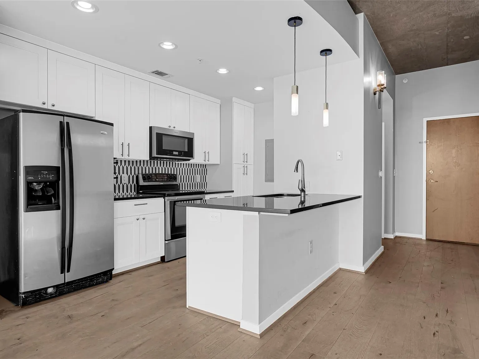 1 bed, 1.5 bath, 850 sqft, $2,295 — Photo 4
