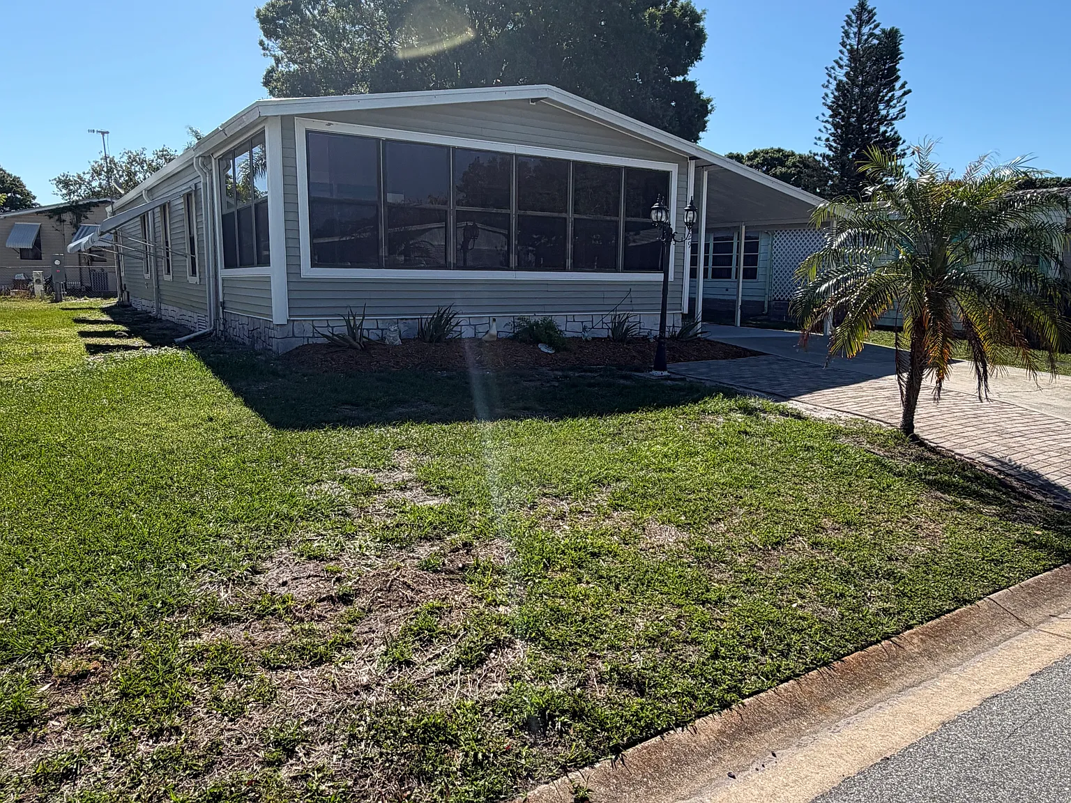 3 bed, 1104 sqft, $1,400 — Photo 1