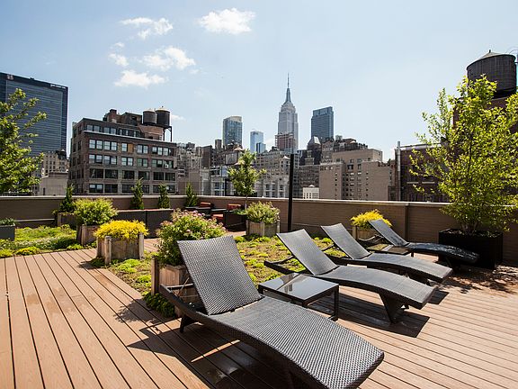 5th image of 260 W 26th St APT 5T