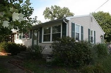 2nd image of 16 Watt Ave