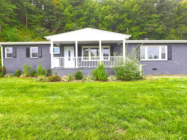 23133 Botetourt Rd, Eagle Rock, VA 24085