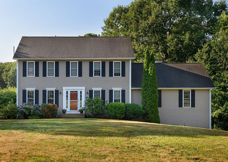 1st image of 9 Cameron Dr