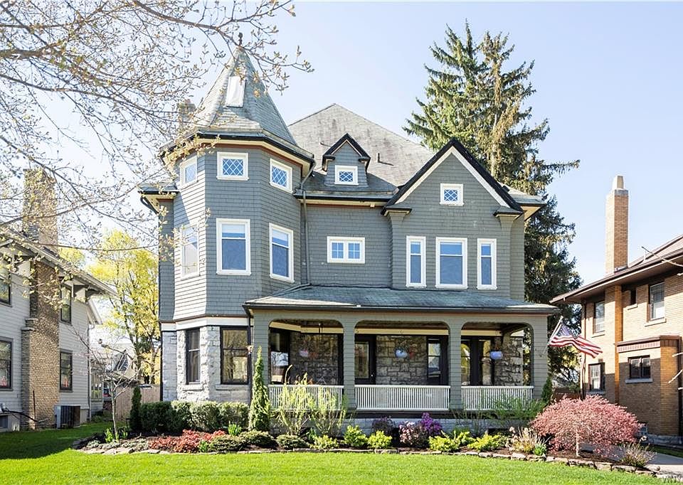 1st image of 75 Beard Ave