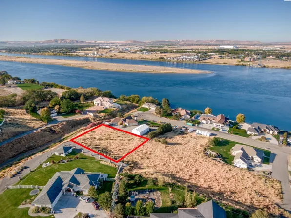 9 Ridgeview Dr, Pasco, WA 99301