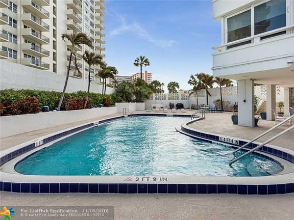 2nd image of 3600 Galt Ocean Dr APT 9B