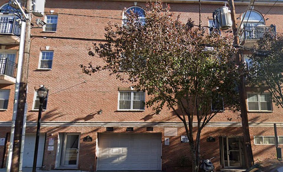 1st image of 810-812 New York Ave #A22