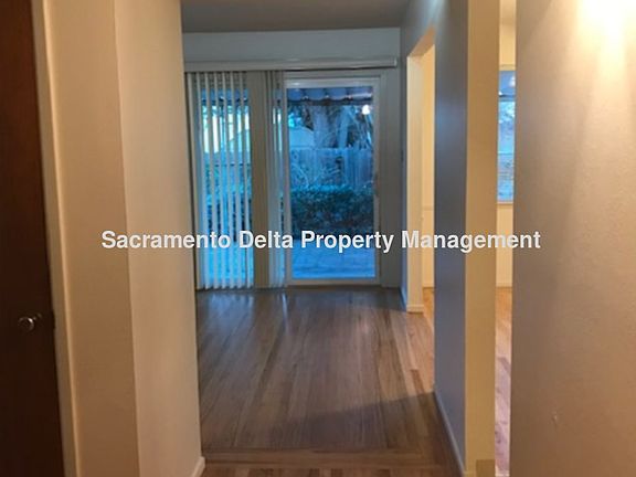 4th image of 2608 Northview Dr
