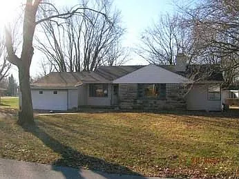 7191 W South St photo 1