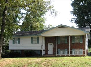 1841 Bay Hill Dr, Hixson, TN 37343
