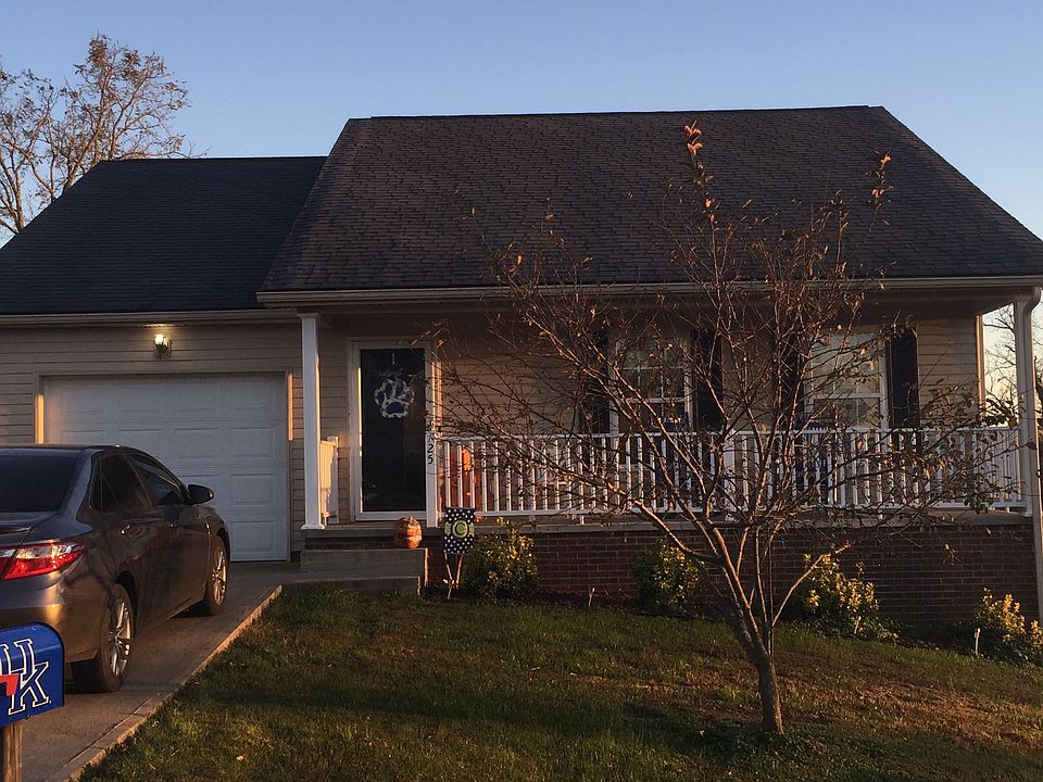 1st image of 125 Oak View Dr