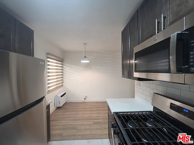 1224 N Fairfax Ave #2 — Photo 6