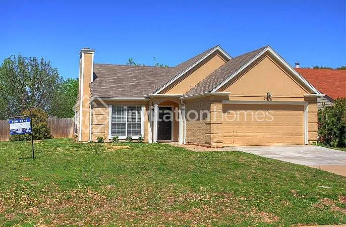 501 Kalmia Dr