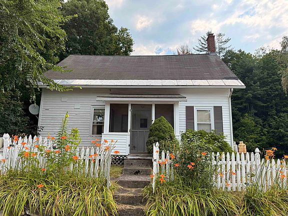 3rd image of 50 Carver Street