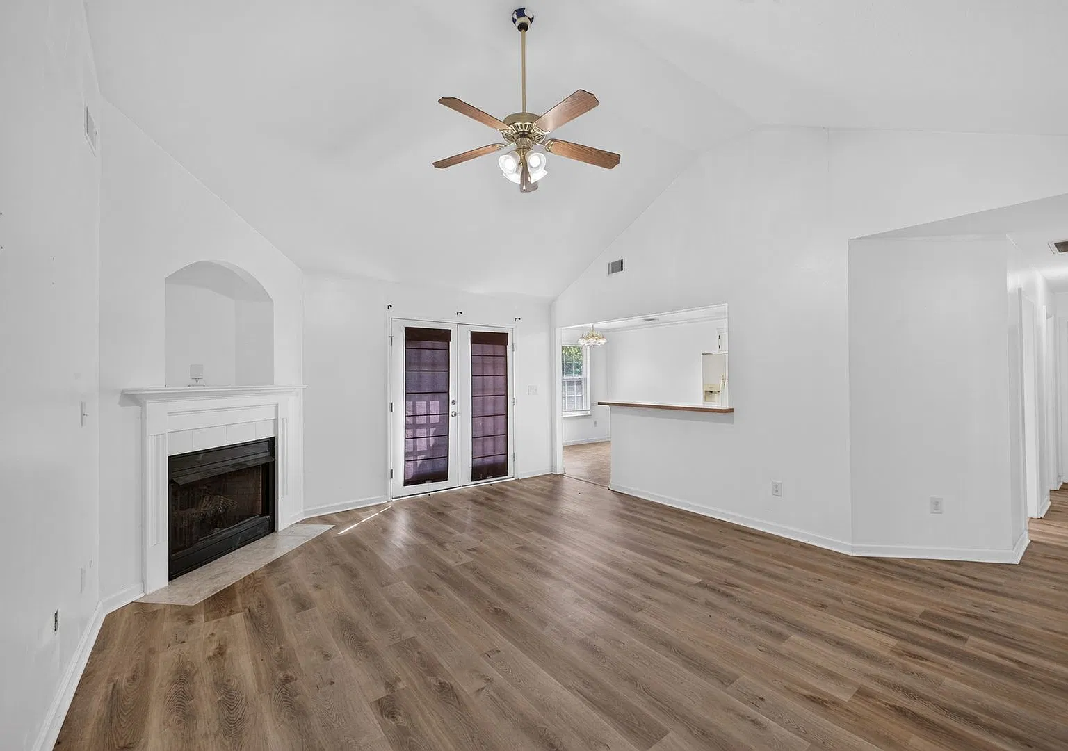 1844 Beaver Creek Lane — Photo 4
