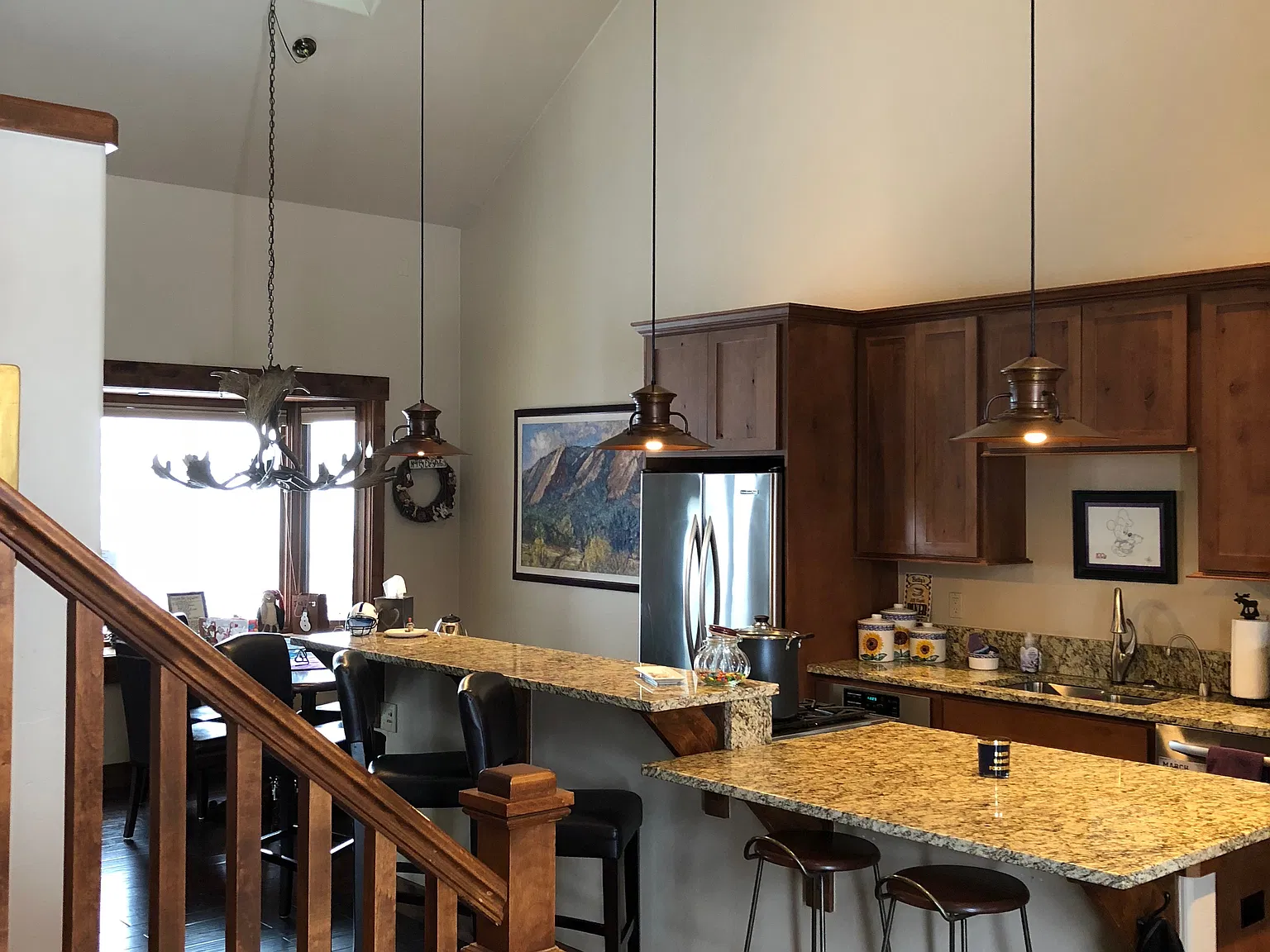 3 bed, 2.5 bath, 2238 sqft, $4,700 — Photo 2
