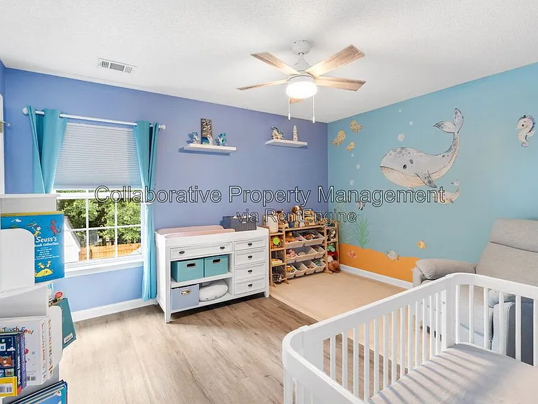 215 Tigers Paw Dr — Photo 35
