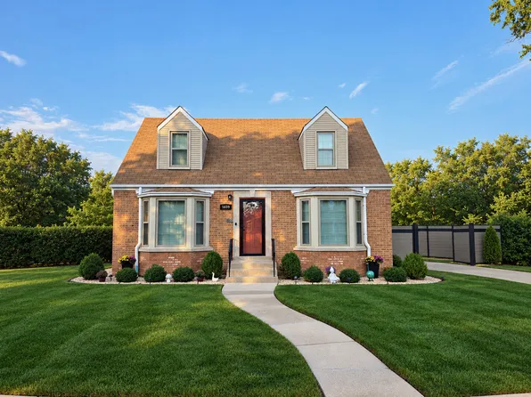 5659 N Olcott Ave, Chicago, IL 60631