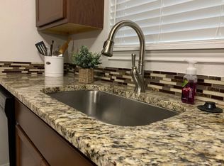 3 bed, 2.0 bath, 1275 sqft, $1,395, San Antonio, TX 78216